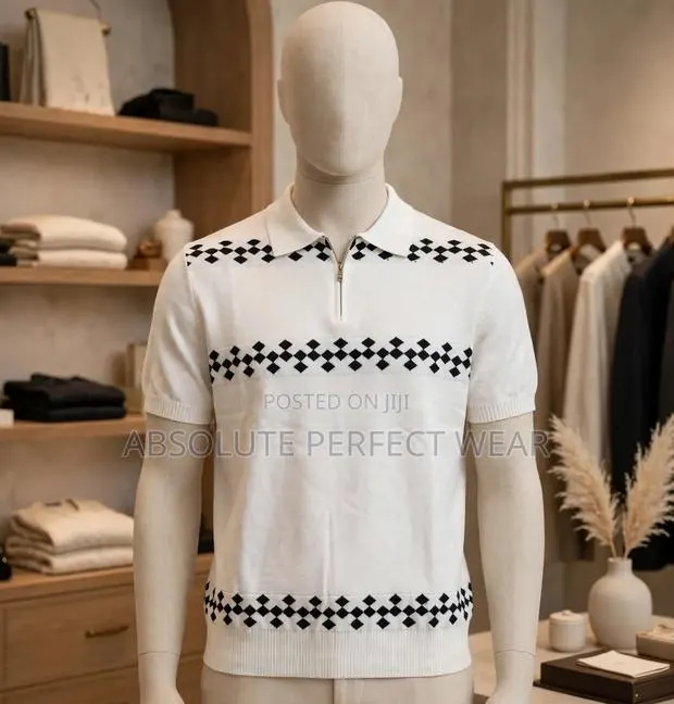 Strips Knitted Top · Photo 1
