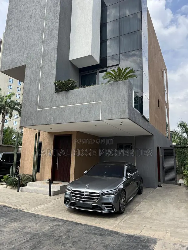 4bdrm Townhouse/Terrace in Airport Residential Area for sale · Photo 1