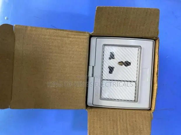 Single Waterproof Socket – Safe Durable Outdoor Power Solution · Photo 1