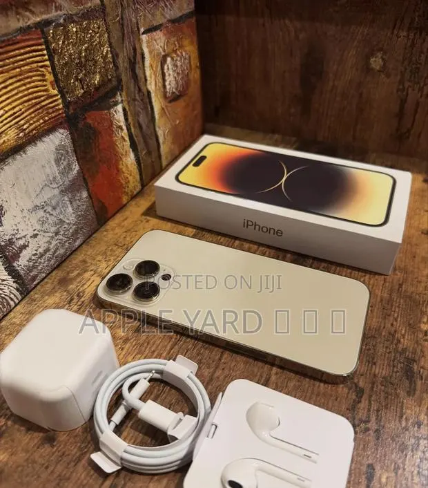 New Apple iPhone 14 Pro Max 128 GB Gold · Photo 1