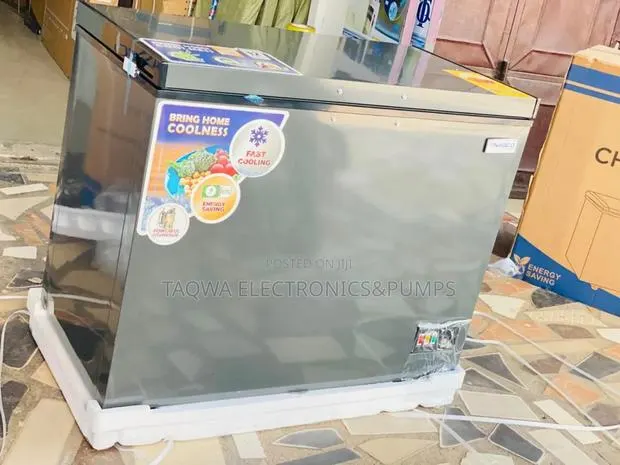 0ffers 250l Nasco Chest Freezer · Photo 1