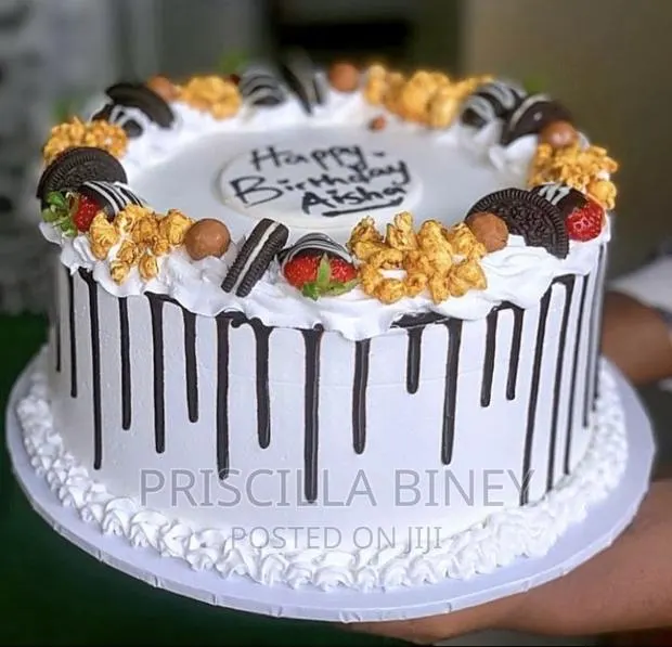 Delicious Whipped Cream Cake · Photo 1