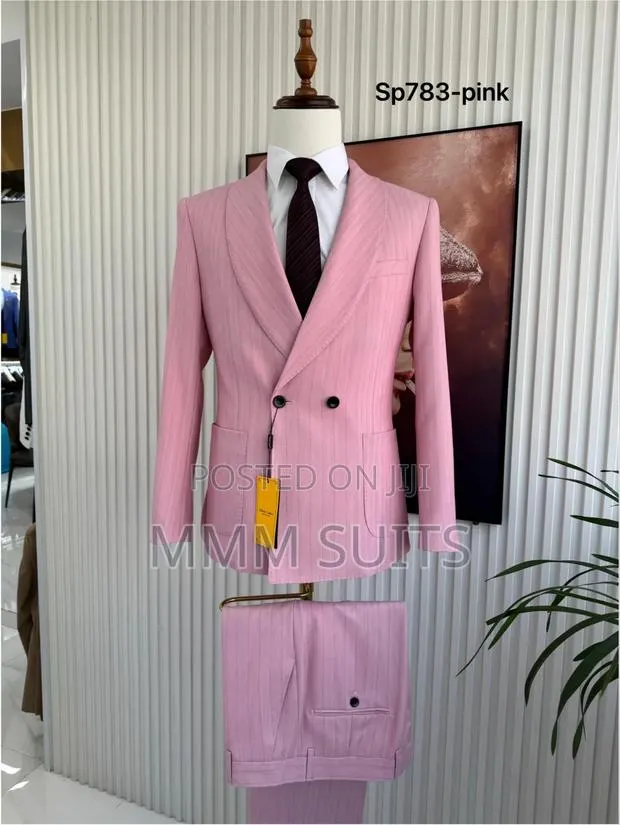 Timeless 2-Piece Double-Breasted Men's Suit in Baby Pink · Photo 1