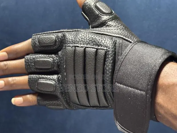 Heavy-Duty Leather Gloves for Gym Riding · Photo 1
