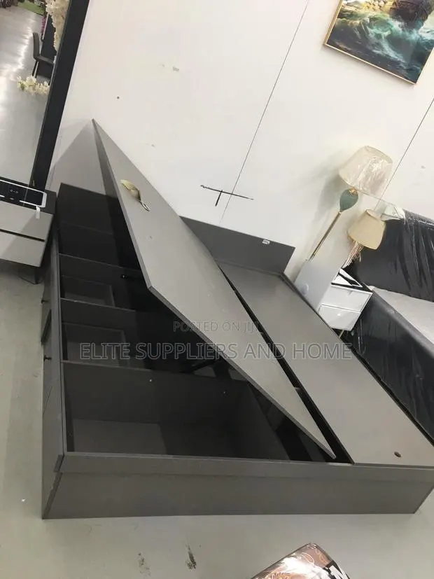 Storage Bed (Queen) · Photo 1