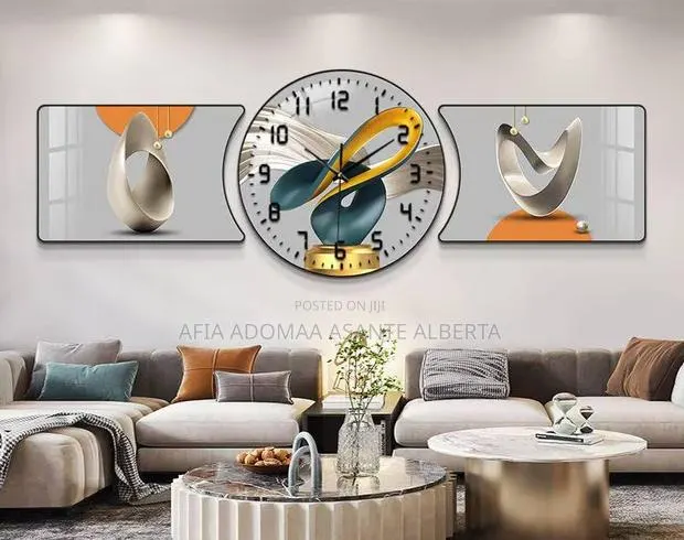 Nordic Design Clock · Photo 1