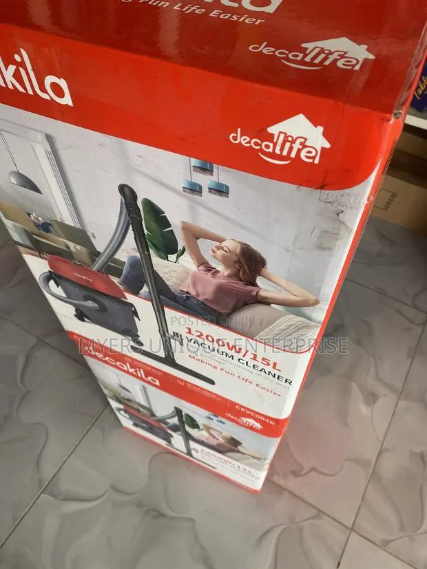 Decakila Vacuum Cleaner+Floor Brush+Crevice Tool · Photo 1