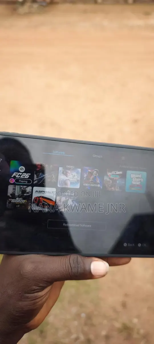 Nintendo Switch 2 With 4 Games · Photo 1
