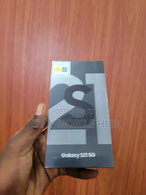New Samsung Galaxy S21 5G Exynos 128 GB · Photo 2