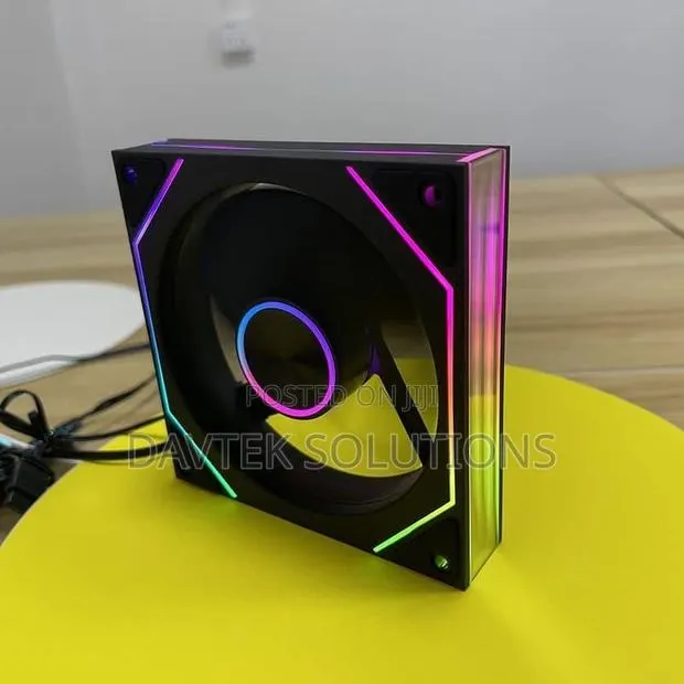Prism 8pro ARGB Fans · Photo 1