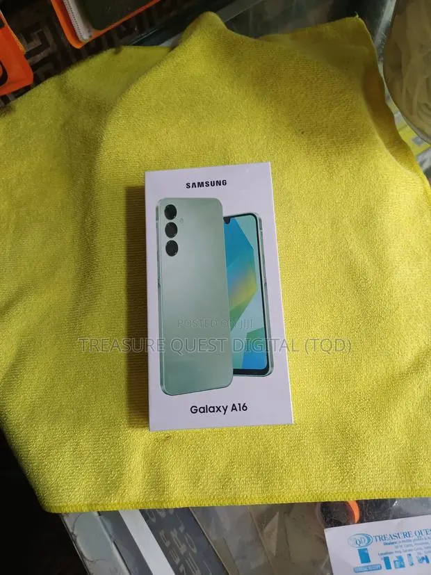 New Samsung Galaxy A16 128 GB Green · Photo 1