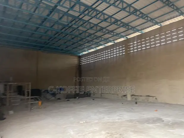 1001 SQM Warehouse at Spintex for Rent · Photo 1