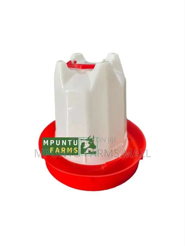 11trs Poultry Drinker · Photo 1