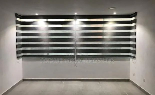 Bulk by Best Deals Modern Design Window Curtain Blinds · Photo 1