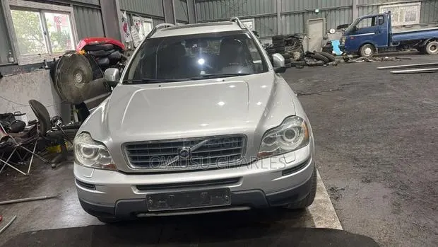 Ford and Volvo Parts Available · Photo 1