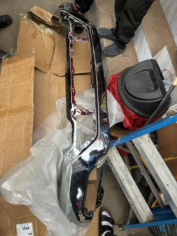Front Bumper Ford F150 2021-2022-2023 · Photo 1