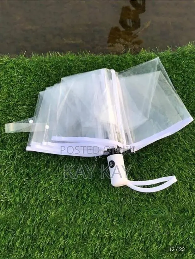 Umbrella Folding · Photo 1