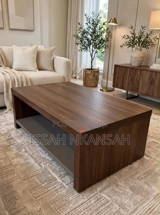 Walnut Box Coffee Table · Photo 1