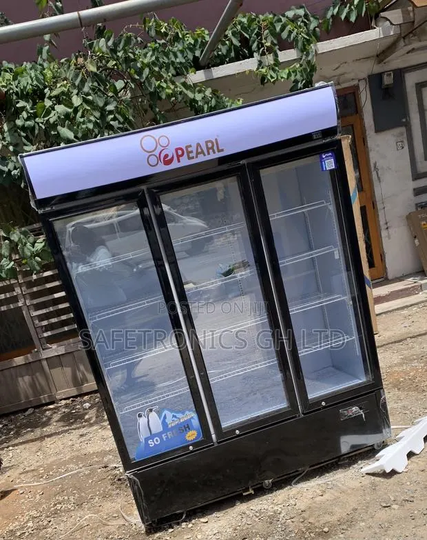 Newest Version Pearl PVC-150 Display 950 Liters Refrigerator · Photo 1