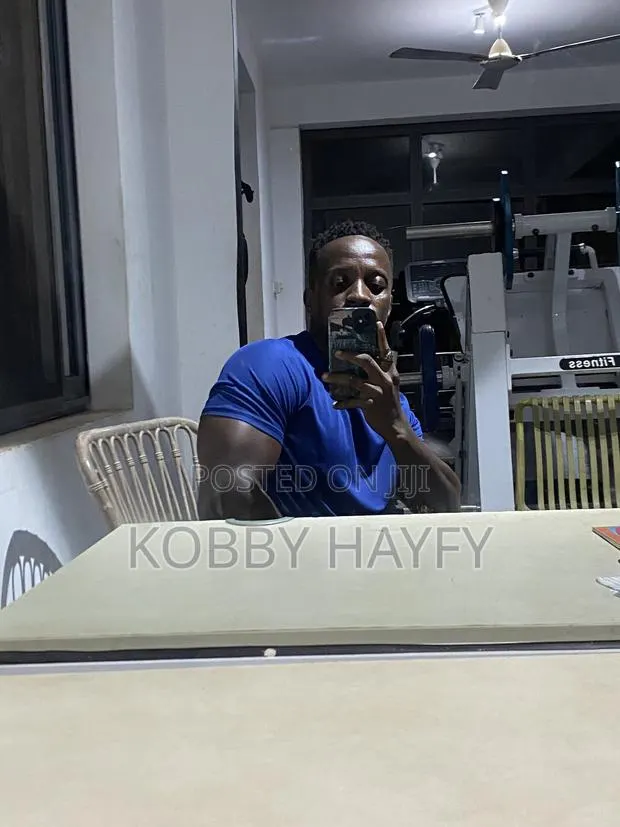 Fitness Trainer/Personal Trainer · Photo 2