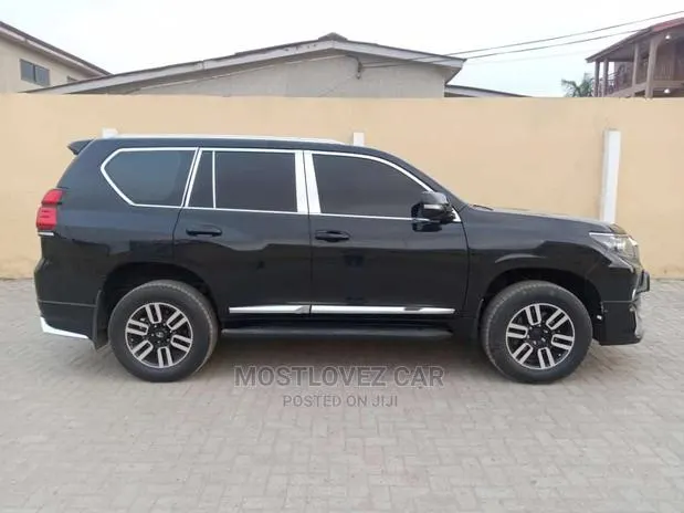 Car Rental Rent a Prado for Weddings, Business Trips Etc · Photo 4