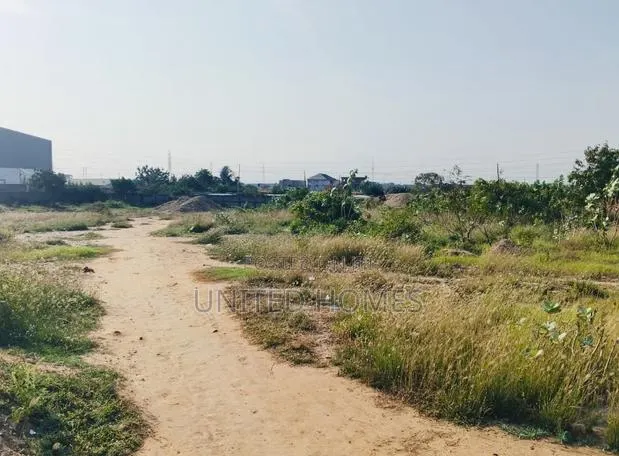 Tema Motorway 4 Acres of Land for Sale · Photo 1