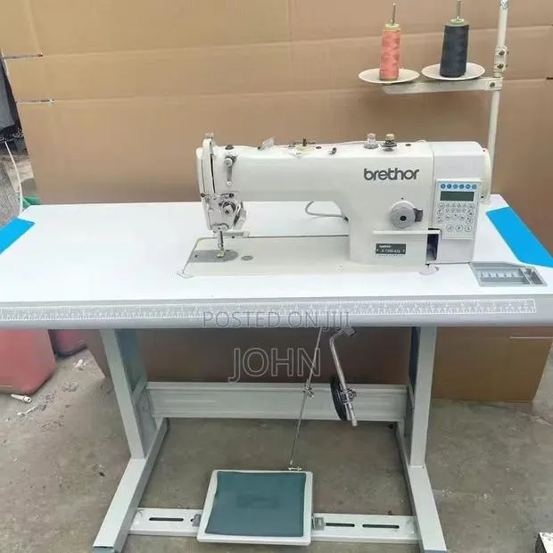 Brother Industrial Sewing Machine · Photo 1
