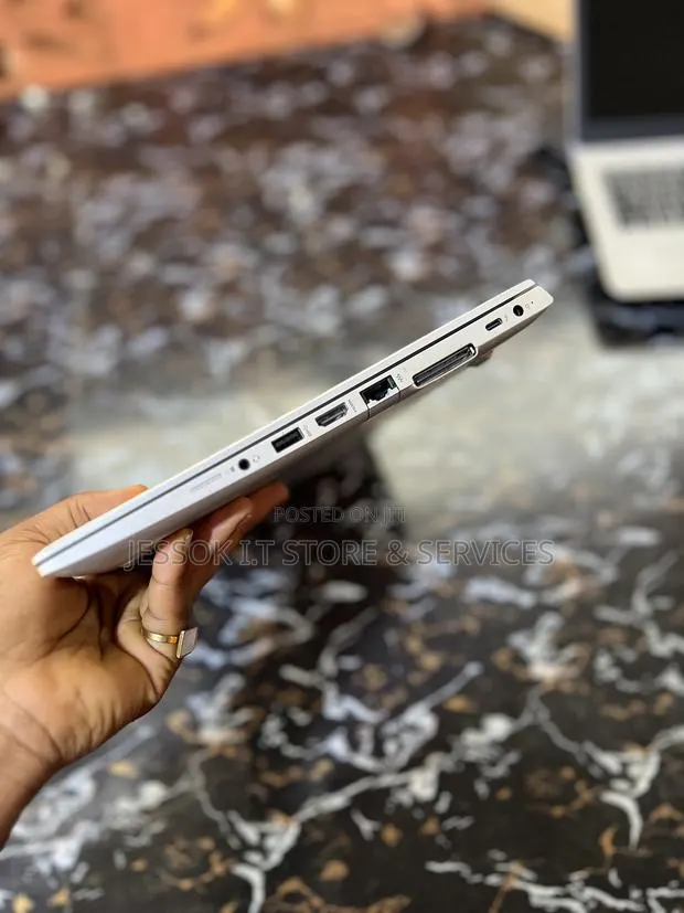 Laptop HP EliteBook 840 G6 8GB Intel Core i5 SSD 256GB · Photo 1