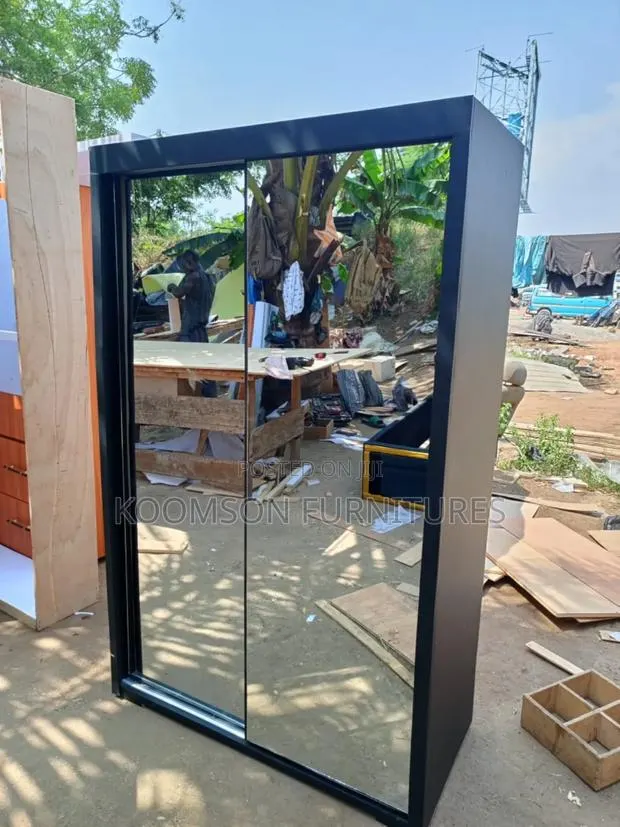Quality Sliding Wardrobe 2in1 · Photo 1