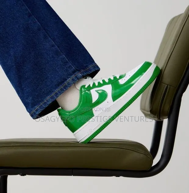 Premium Quality Nike Air Force 1 '07 "Kelly Green · Photo 1