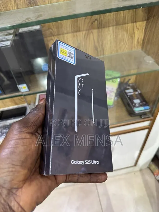New Samsung Galaxy S25 Ultra 256 GB Silver · Photo 1