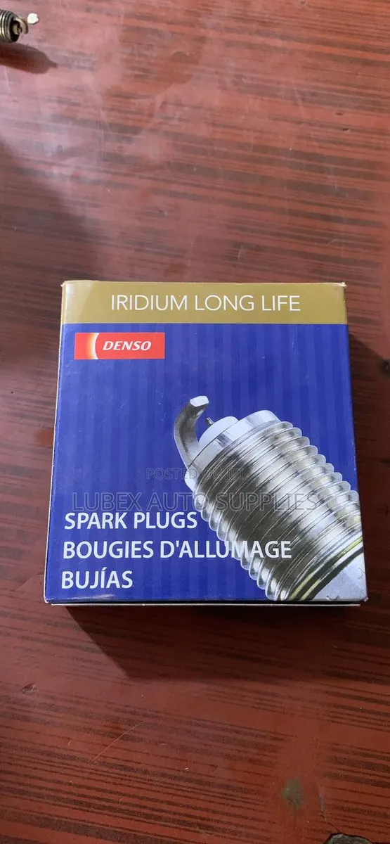 Denso Spark Plug Iridium · Photo 1