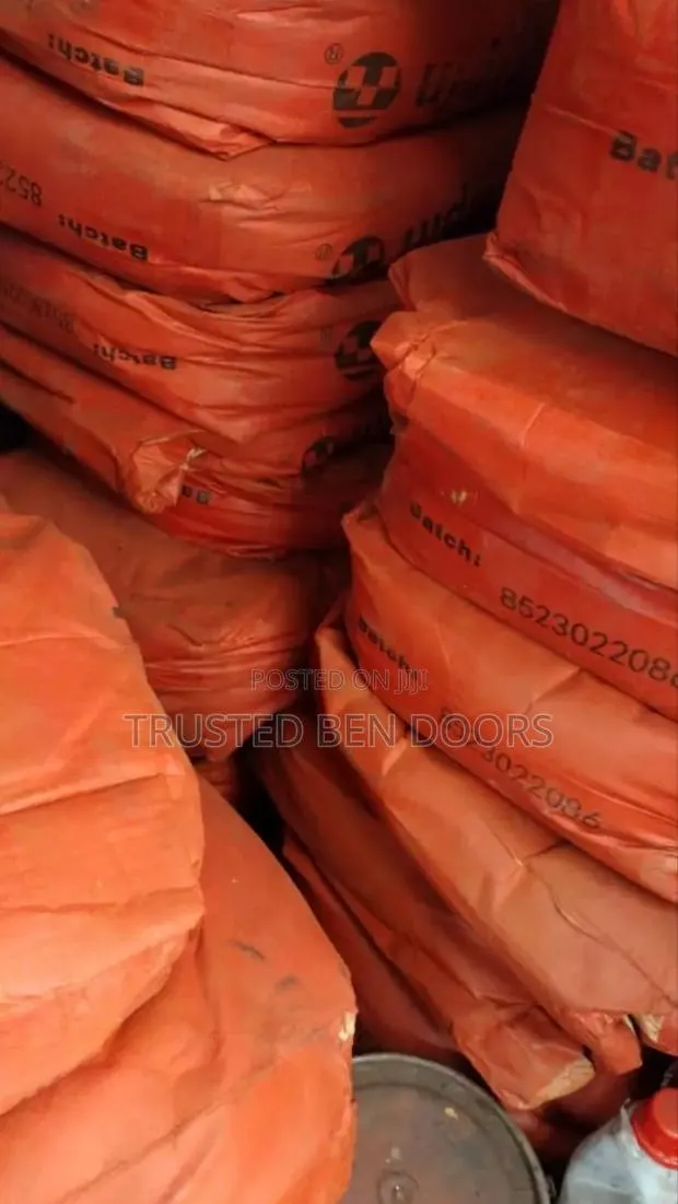 Quality Red Color Pigment for Construction Works · Photo 1