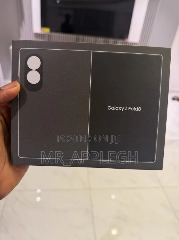New Samsung Galaxy Z Fold8 512 GB Blue · Photo 1