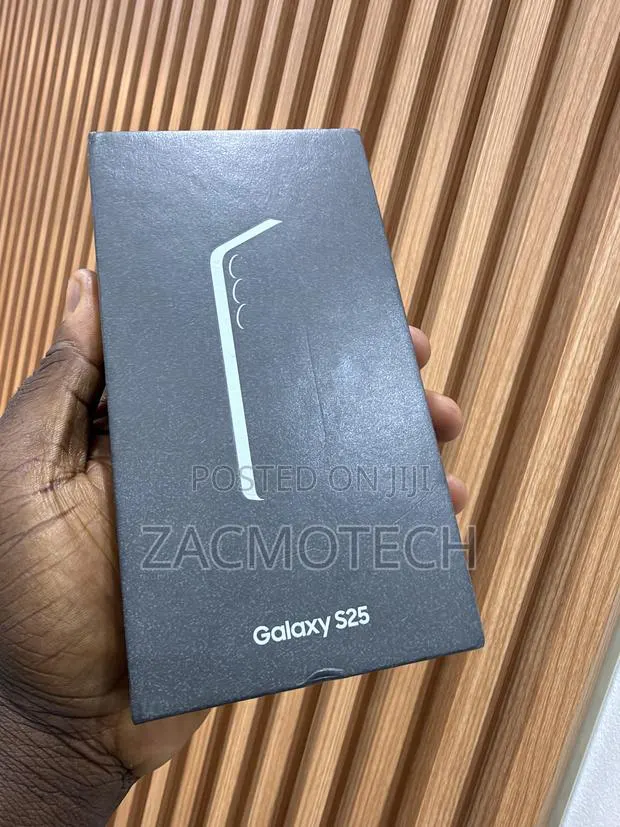 New Samsung Galaxy S25 256 GB Blue