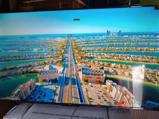 Discover New Content and Connected With Friends and Family With TCL Tv · Photo 1