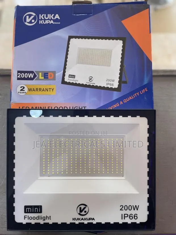 200W Floodlight · Photo 1