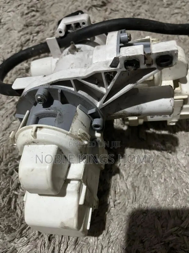 Samsung Washing Machine Drain Pump · Photo 1