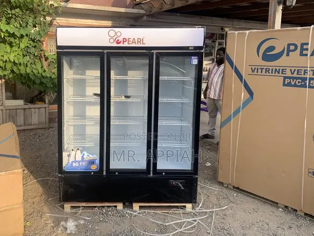 Manual Defrost Pearl Pvc—1540-28ab 3 Door Display Fridge(950l) · Photo 1