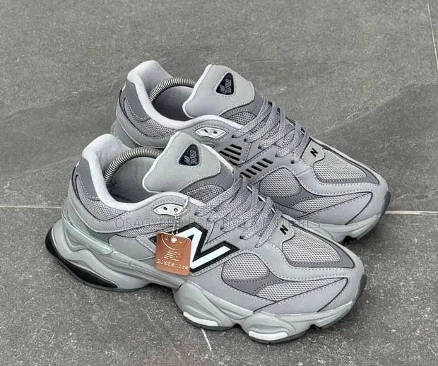 High Quality New Balance 9060 Grey · Photo 1