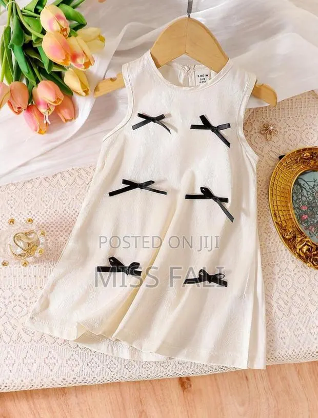 Baby Girl Summer Dress. 18-24m · Photo 1