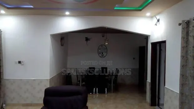 Furnished 5bdrm House in Obuom, Kasoa for sale · Photo 1