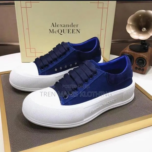 Alexander McQueen Sneakers Blue/White · Photo 1