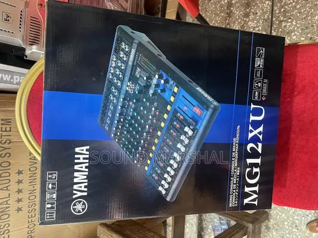 Yamaha Mg12xu 12 Channel Mixer · Photo 1