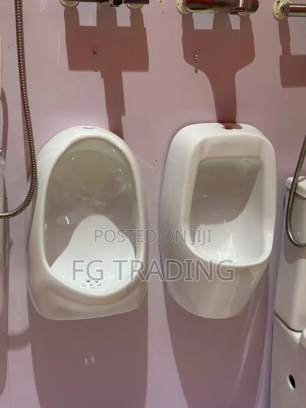 Urinal Pot _ Male Urinal Bowl · Photo 1