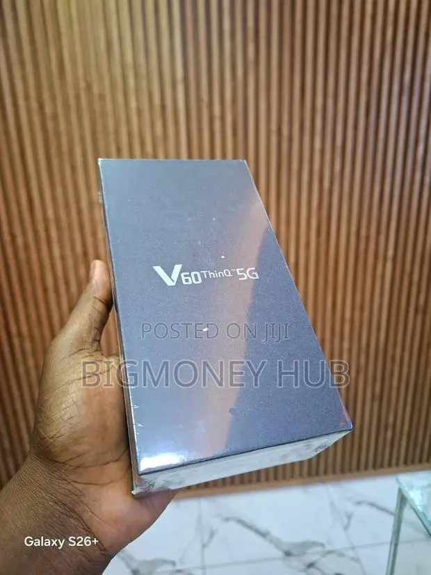 New LG V60 ThinQ 5G 128 GB Black · Photo 1