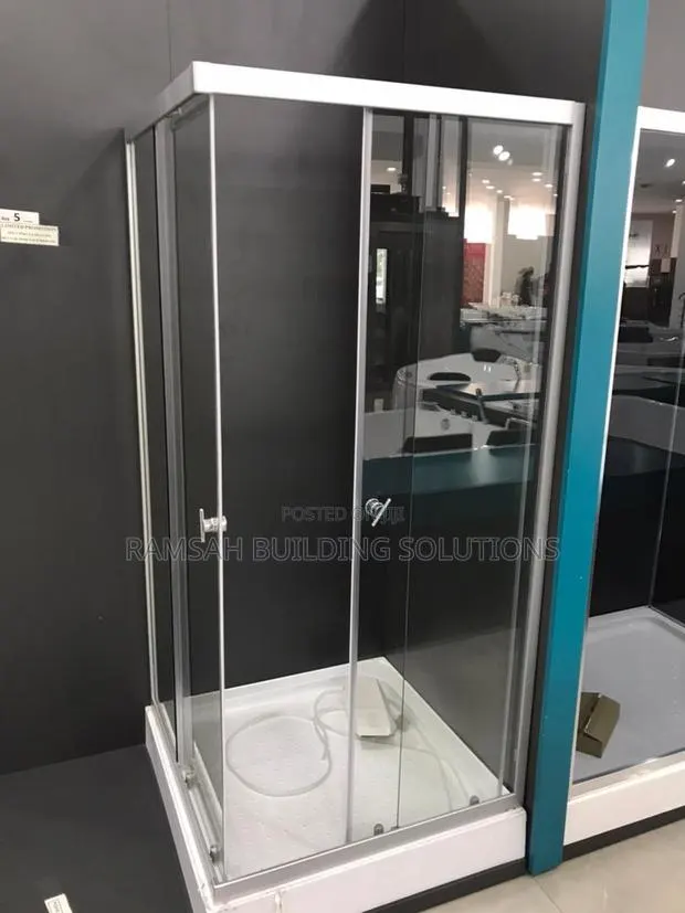 Premium Glass Shower Cubicle – Modern Bathroom Enclosure · Photo 1