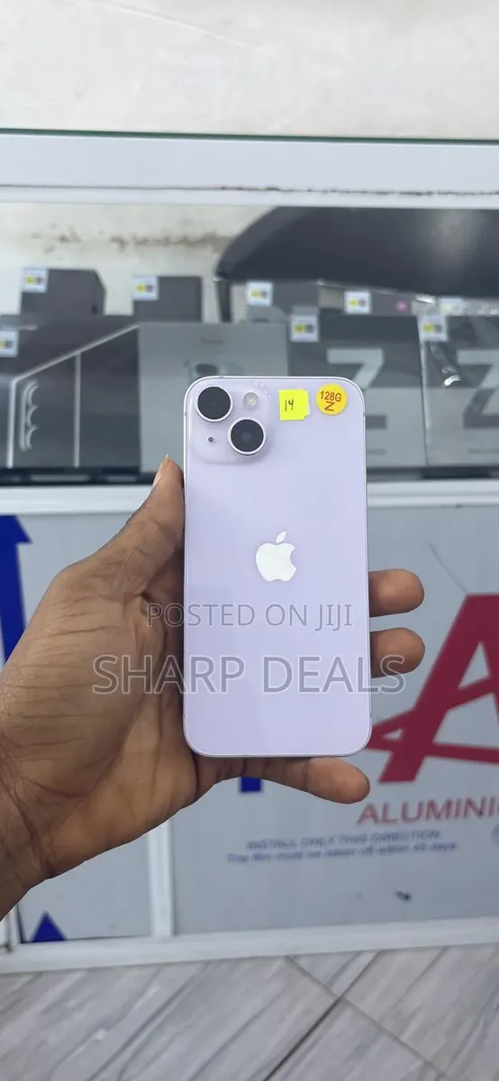 Apple iPhone 14 128 GB Purple · Photo 1
