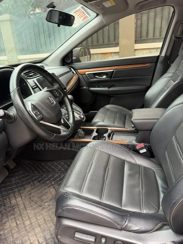 Honda CR-V 2020 Black · Photo 1
