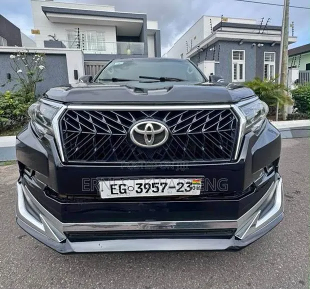 Toyota Land Cruiser Prado 3.0 TD 2013 Black · Photo 1